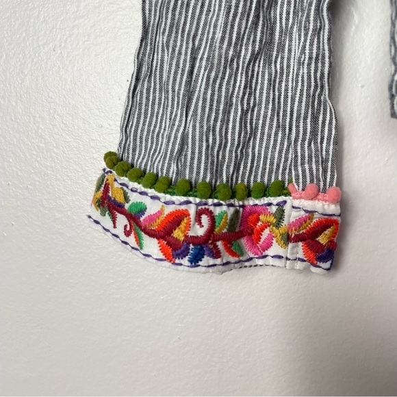 Nylon Apparel Embroidered Layover Layering Top Size M - Picture 3 of 9